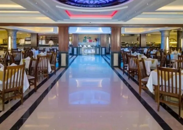 سياحي ميراج باي للعائلات فقط * Hurghada